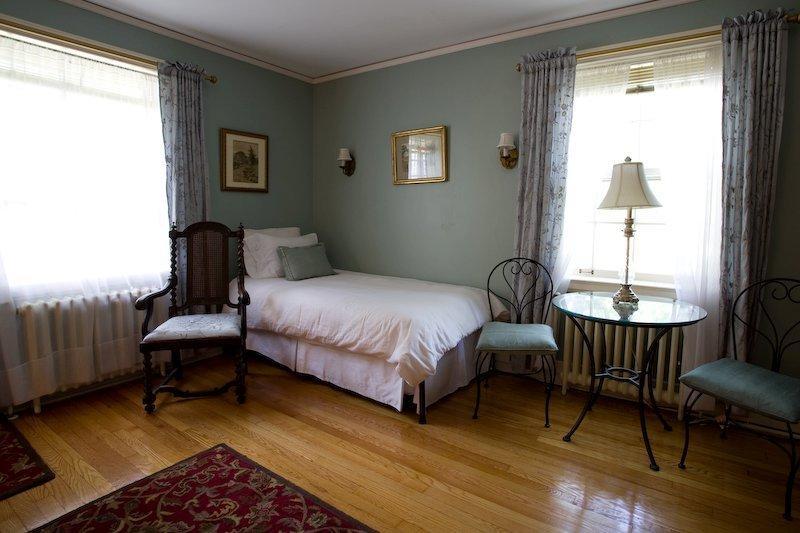 Farnam Guest House Нью-Хейвен Экстерьер фото